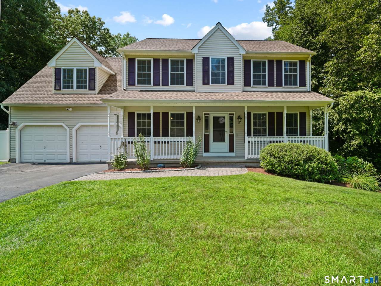 14 Tree Top Lane - Photo 1