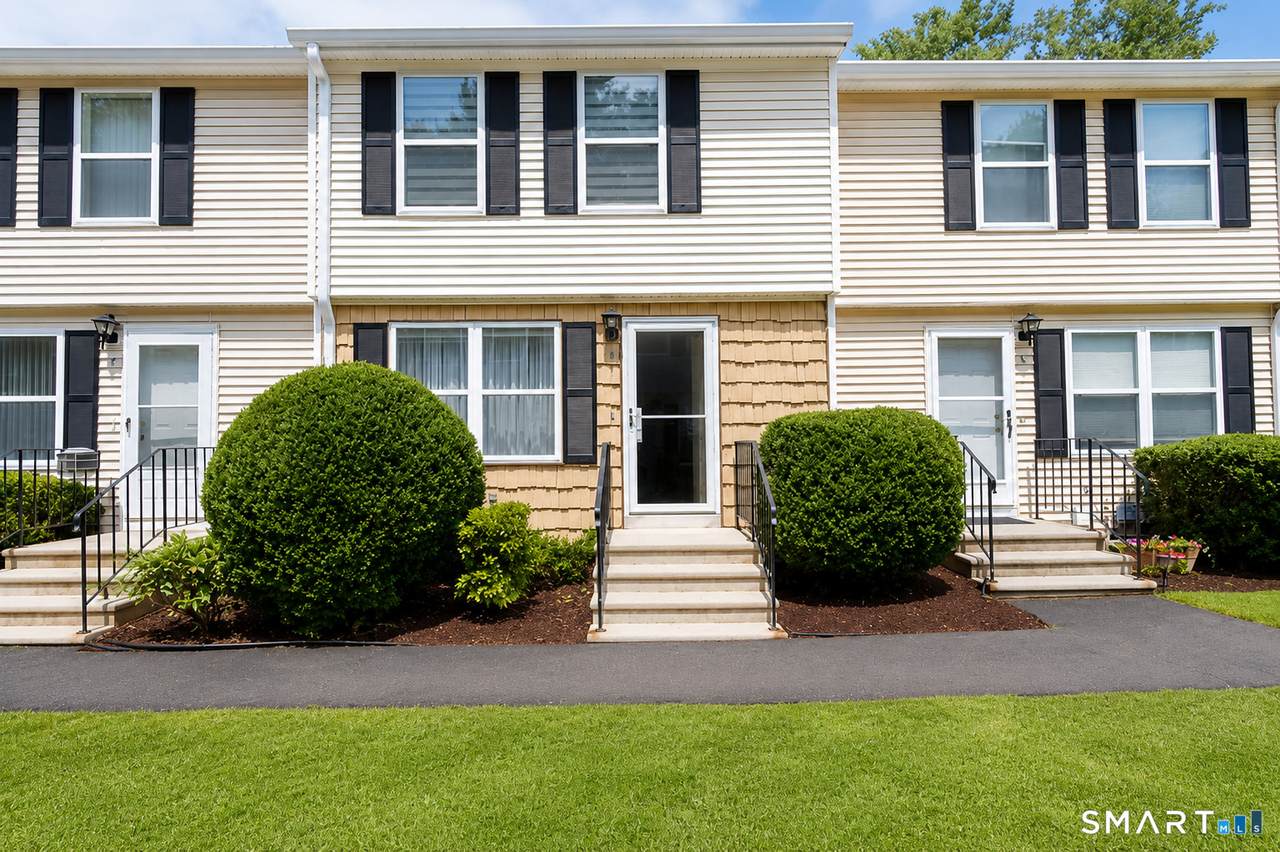 4 Mulberry Lane - Photo 1