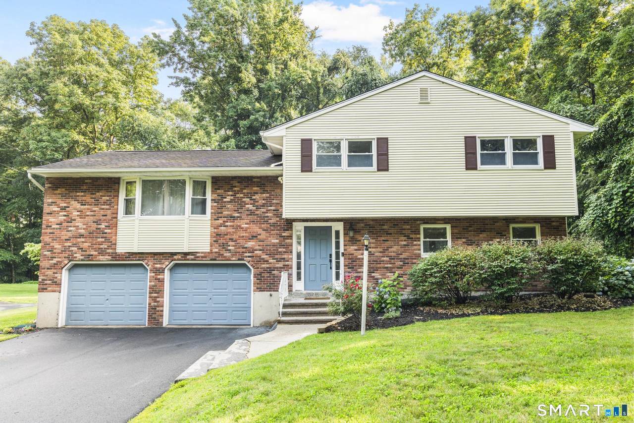 1185 Highview Terrace - Photo 1