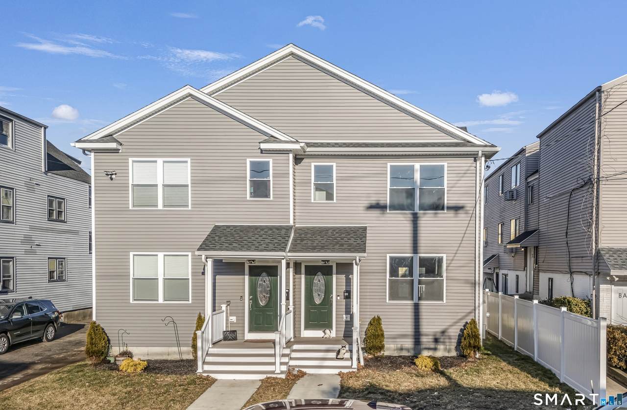 92 Lincoln Avenue - Photo 1