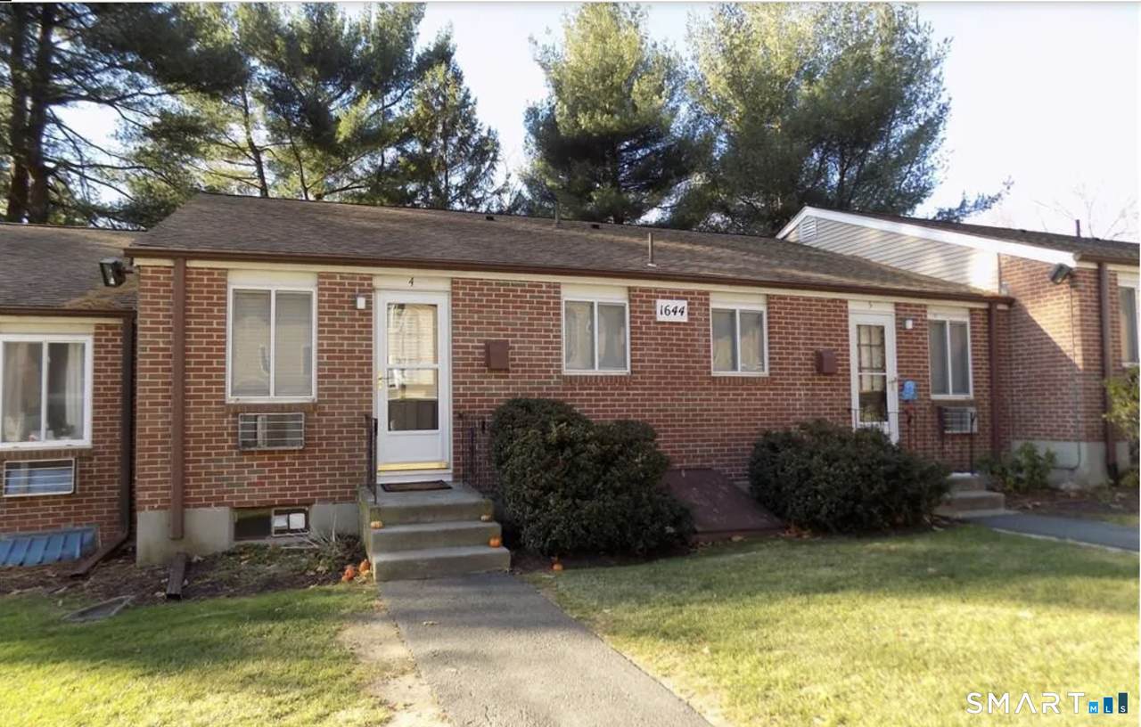 1644 Farmington Avenue - Photo 1