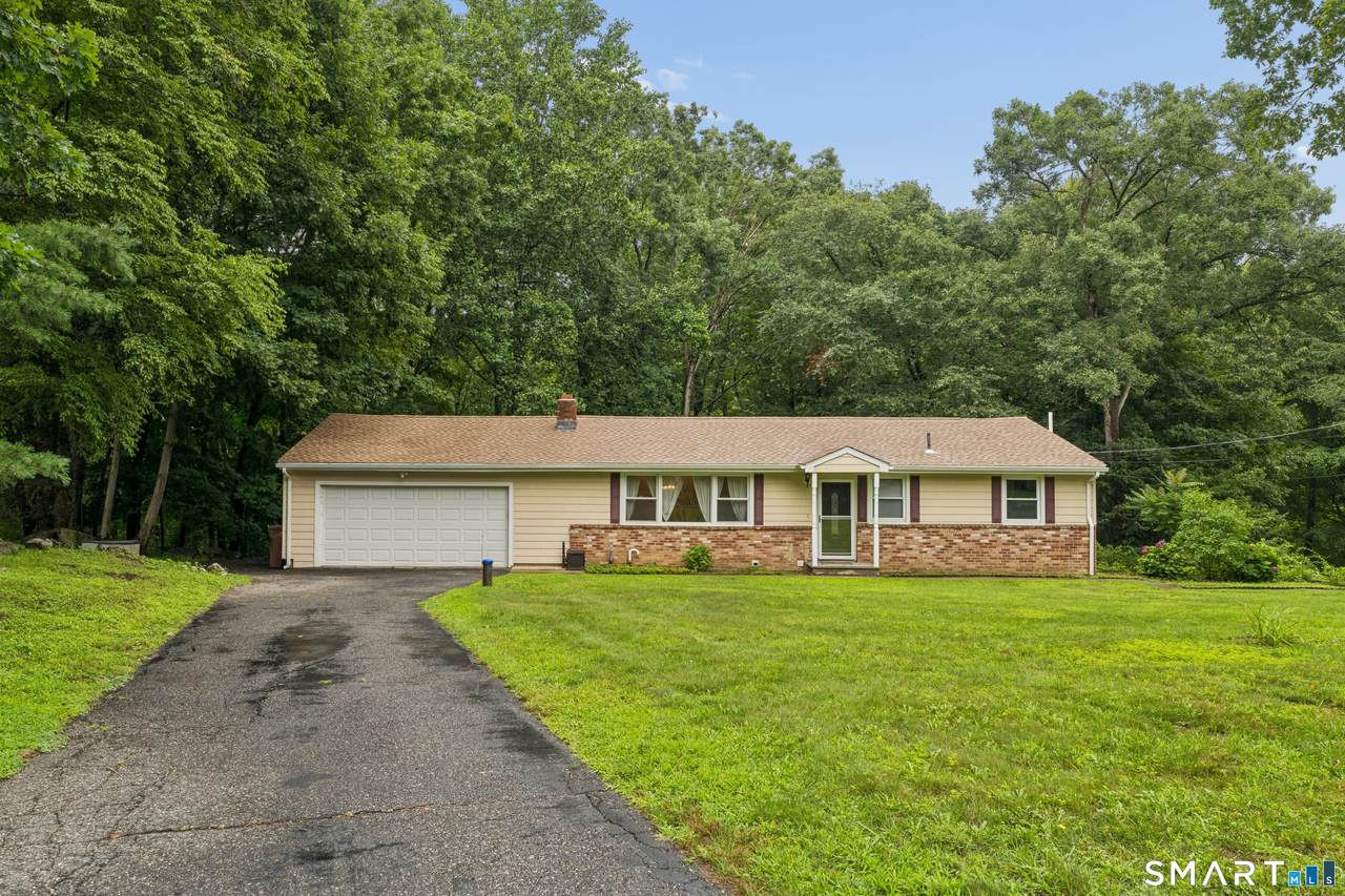 28 Andrew Drive - Photo 1