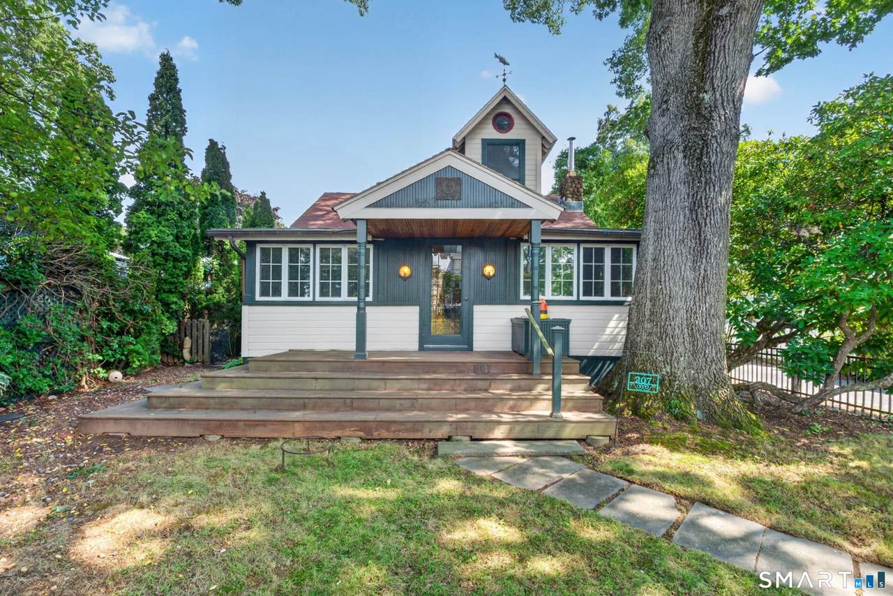 207 Pawson Road - Photo 1