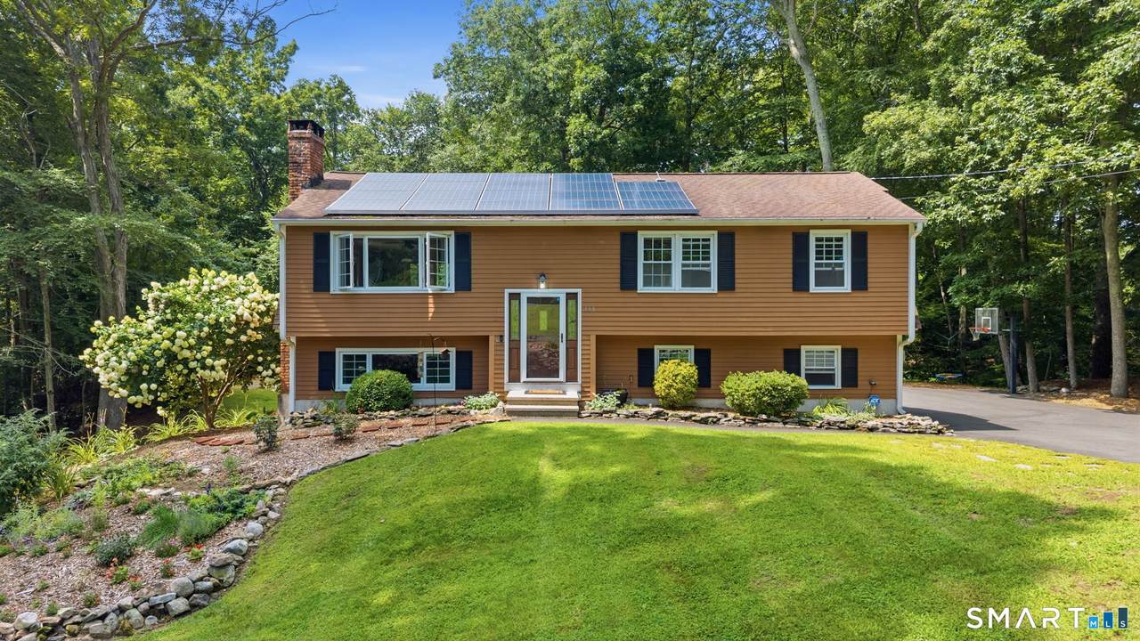 105 Dean Road - Photo 1