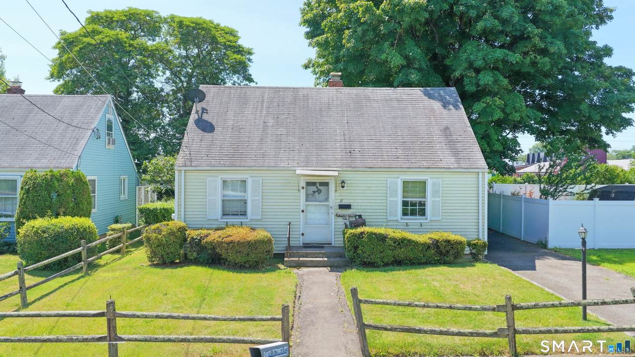 11 Redfield Road - Photo 1