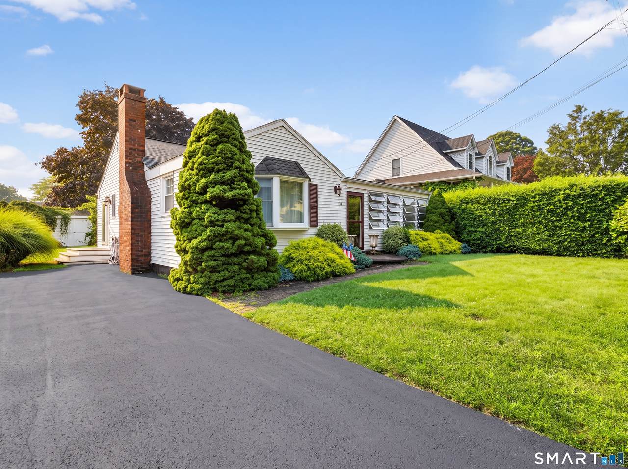 28 Whitecap Road - Photo 1