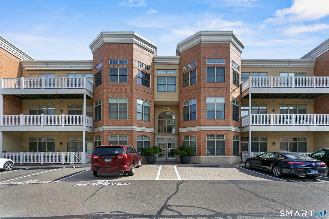 100 Stone Ridge Way - Photo 1