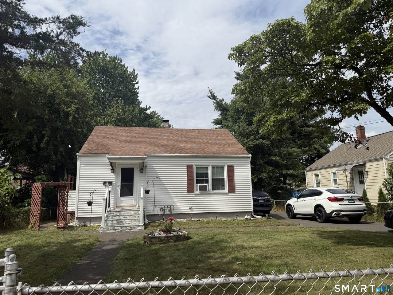 44 Oxford Drive - Photo 1