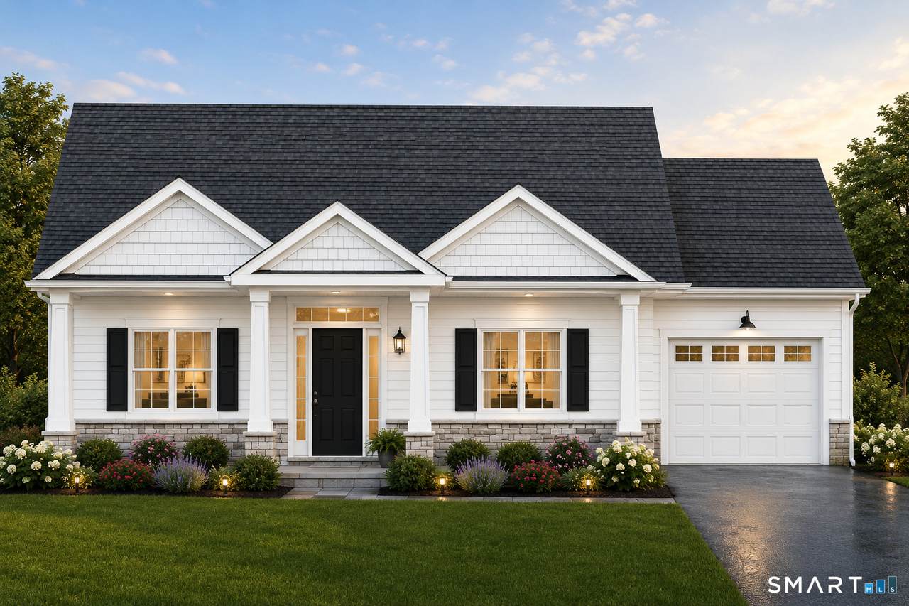 22 Augusta Circle - Photo 1