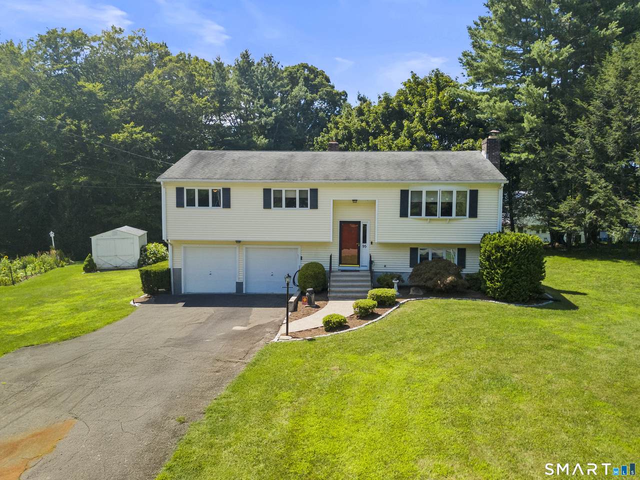 95 Pemberton Drive - Photo 1