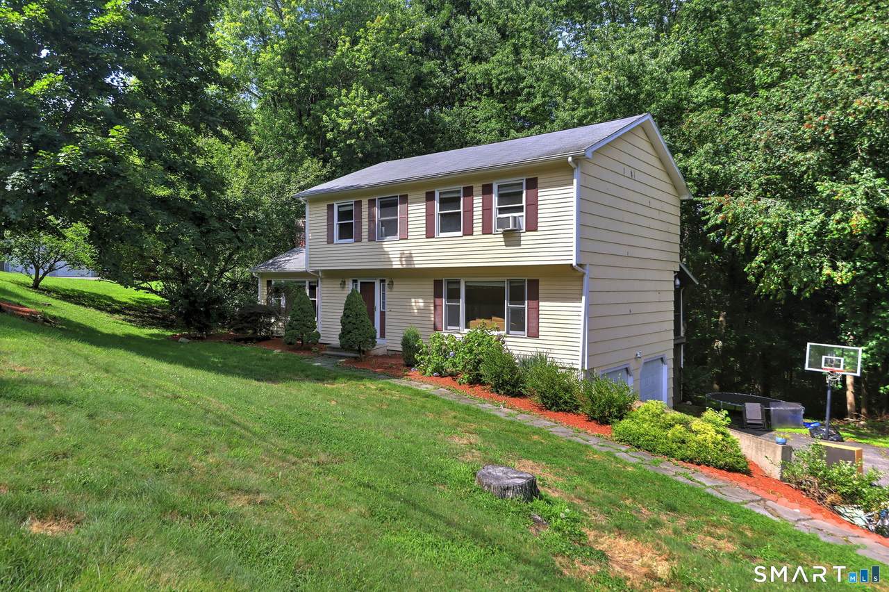 23 Rodia Ridge Road - Photo 1