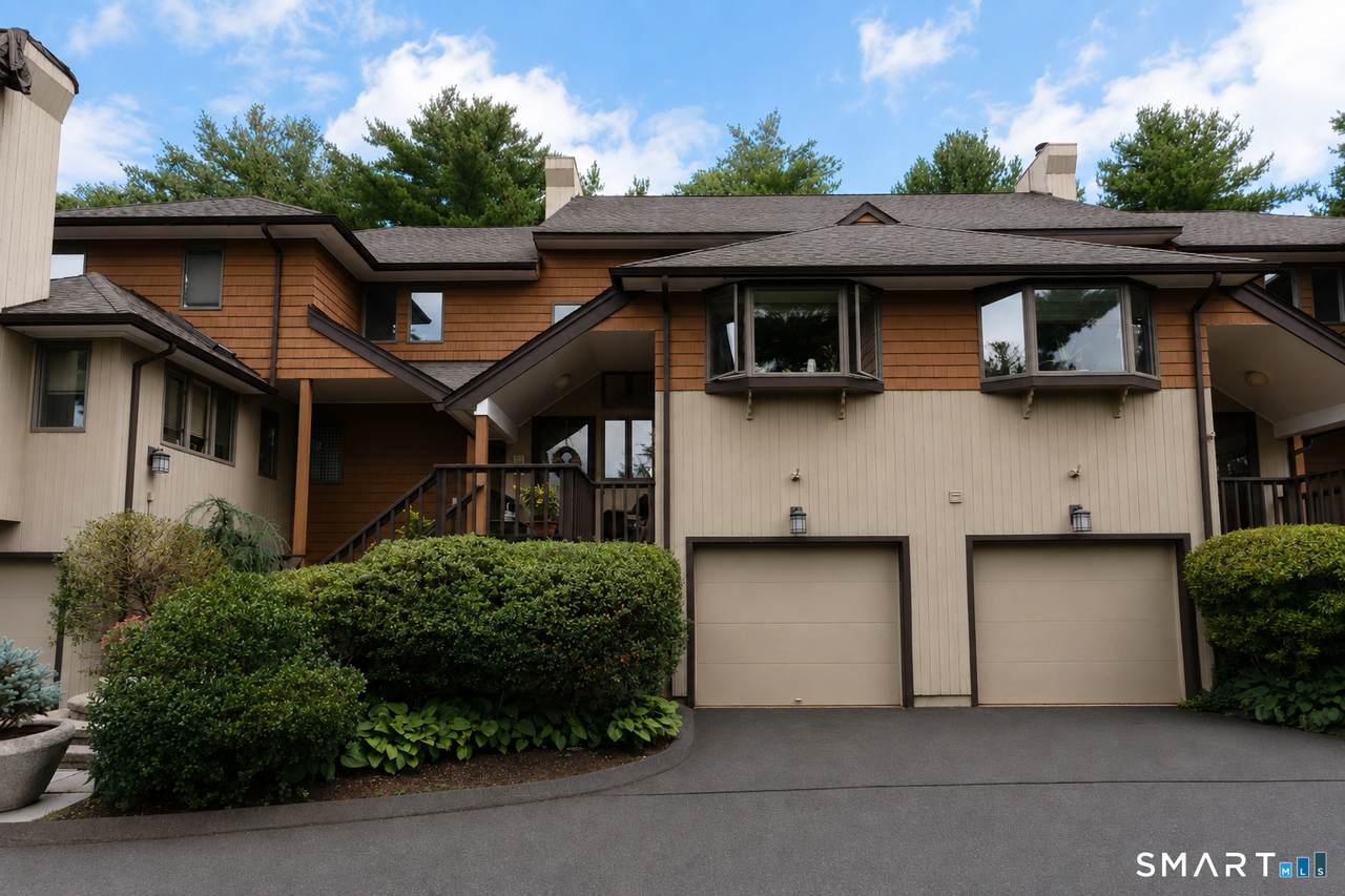 6 Stratford Park - Photo 1
