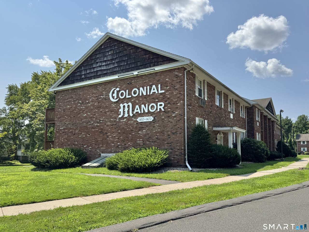 1471 Willard Avenue - Photo 1
