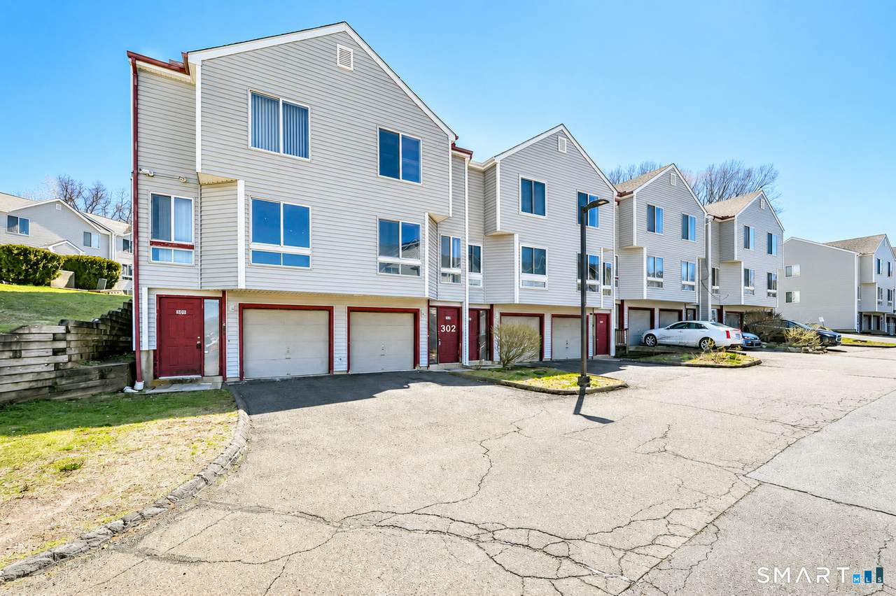 1423 Quinnipiac Avenue - Photo 1