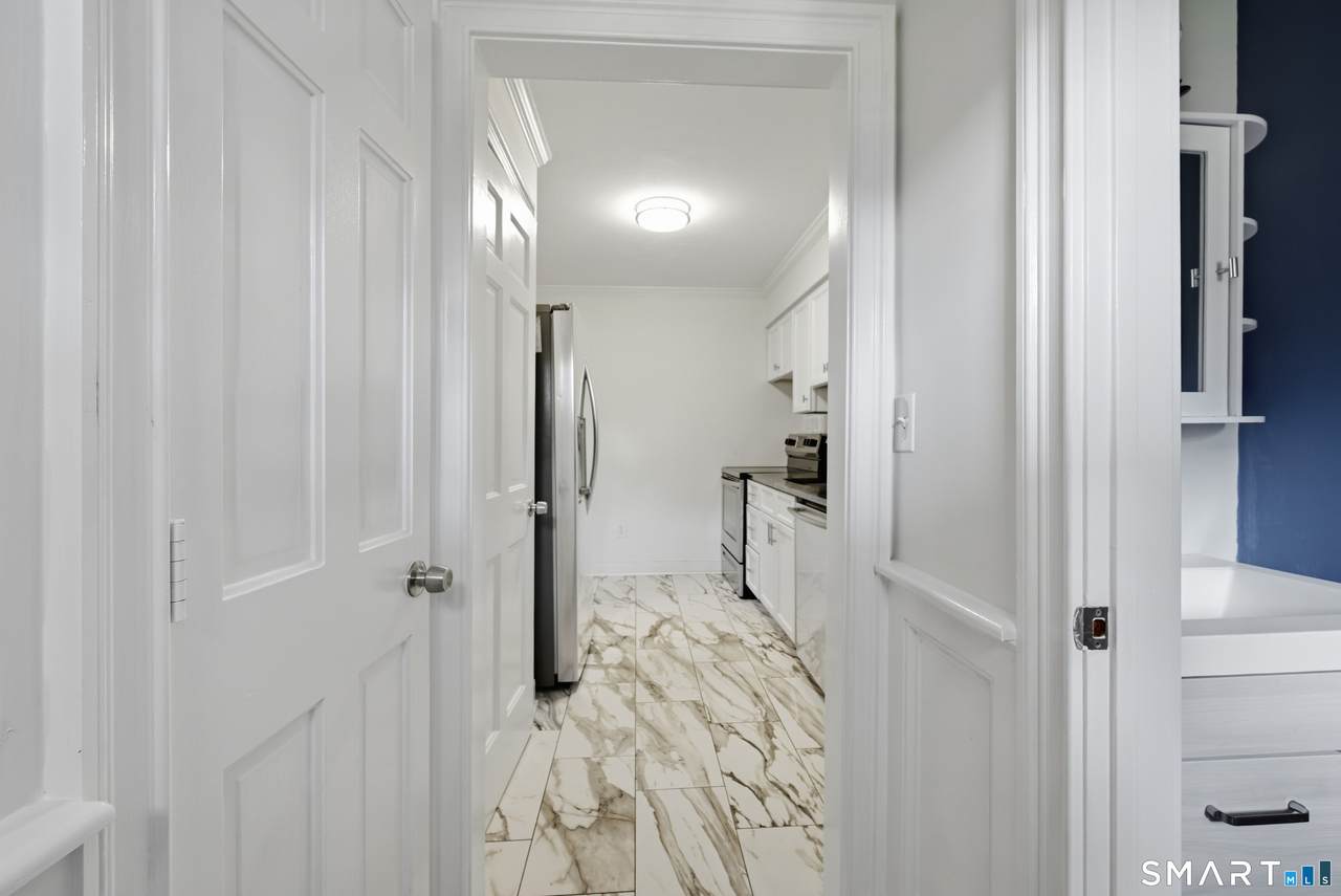 95 Park Avenue - Photo 1