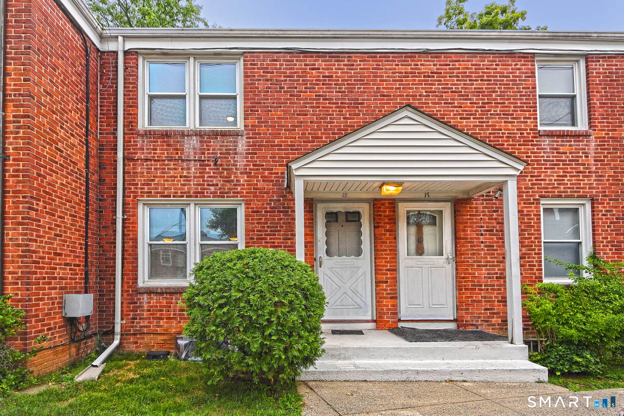 189 Sherman Avenue - Photo 1