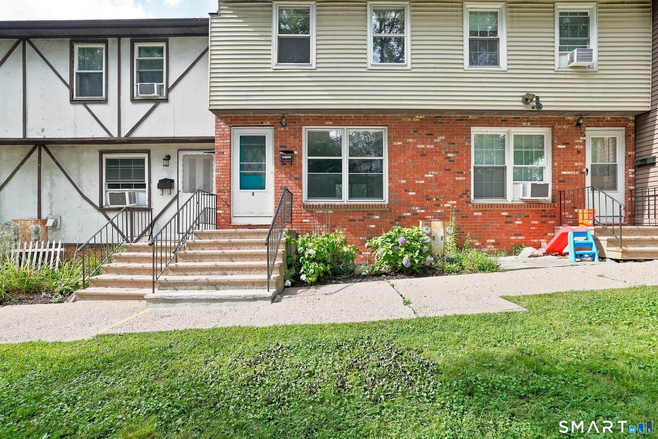 165 Alice Street - Photo 1