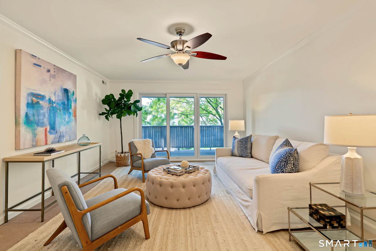 17 Rowayton Woods Drive - Photo 1