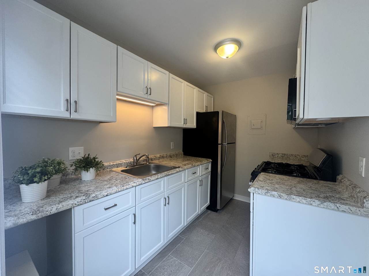 205 Virginia Avenue - Photo 1