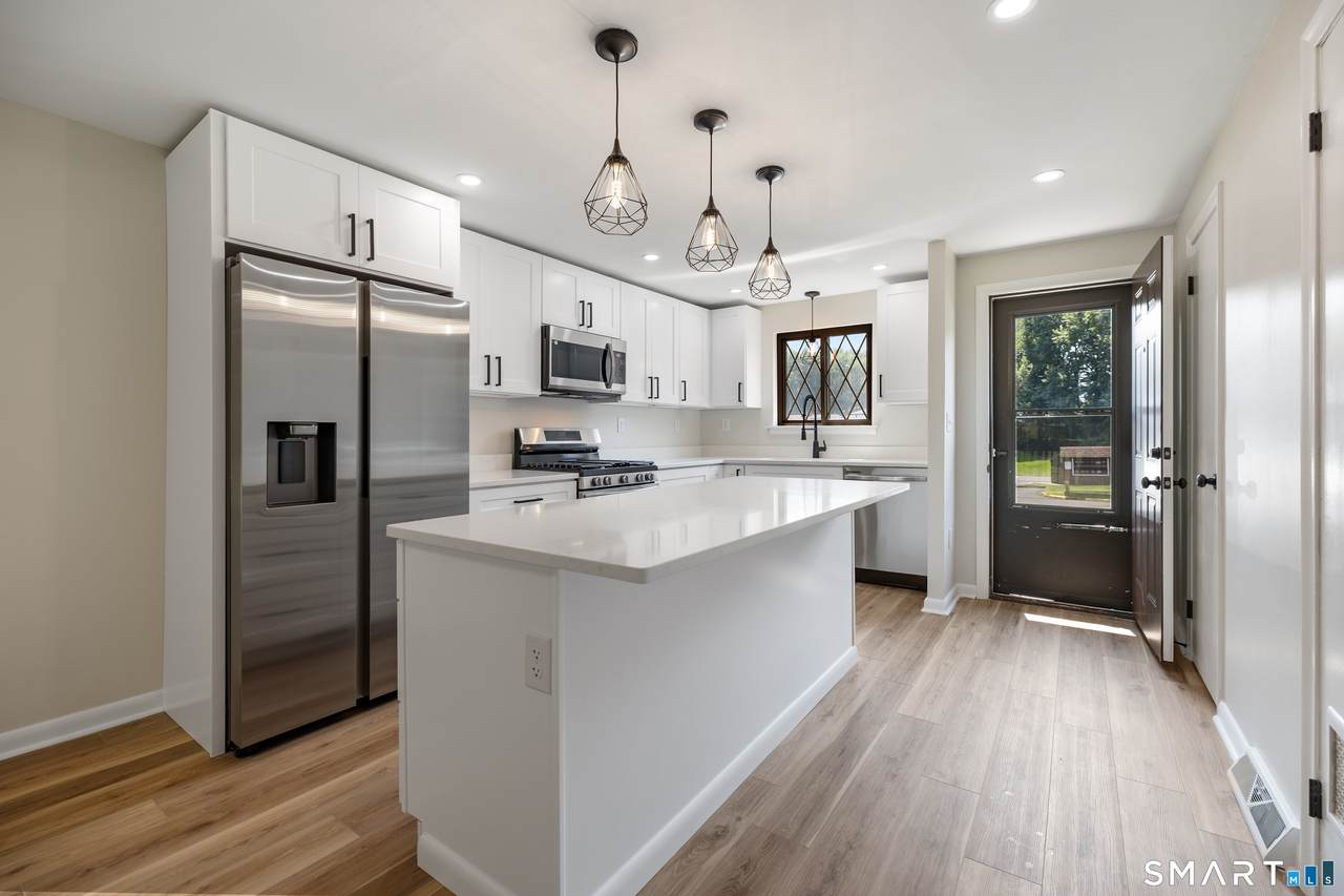 214 Cedar Hollow Drive - Photo 1