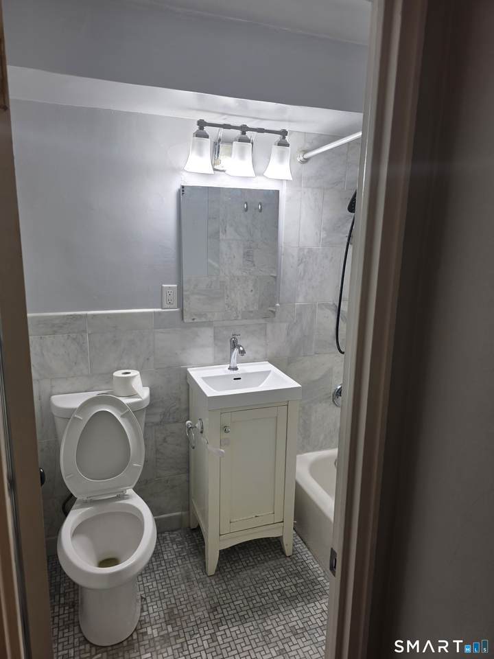 https://bt-photos.global.ssl.fastly.net/ctmls/1280_boomver_1_24201371-1.jpg