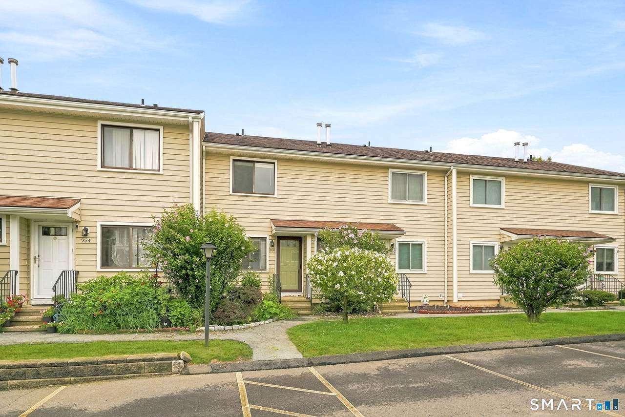255 Monticello Drive - Photo 1