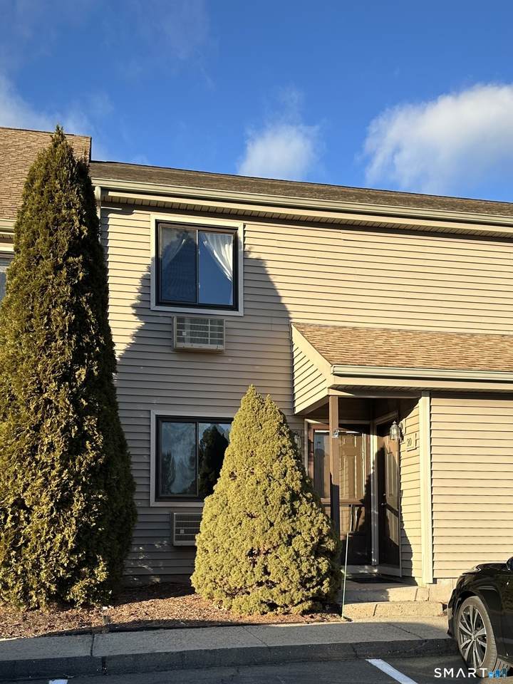 371 Emmett Street - Photo 1