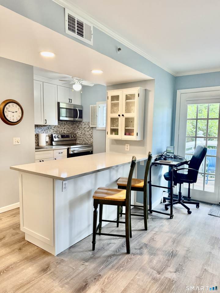 1714 Old Pond Lane - Photo 1