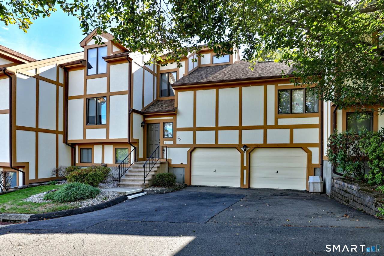 690 Forest Road - Photo 1