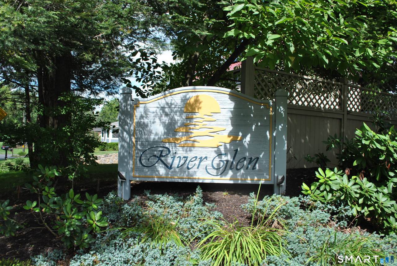 46 Glen Ridge Court - Photo 1