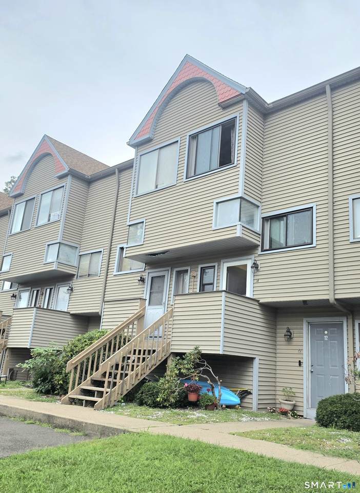 40 Crest Street - Photo 1