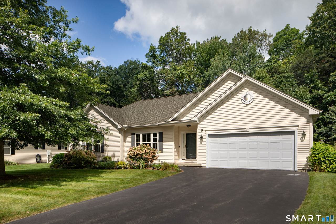 254 Cider Mill Crossing - Photo 1