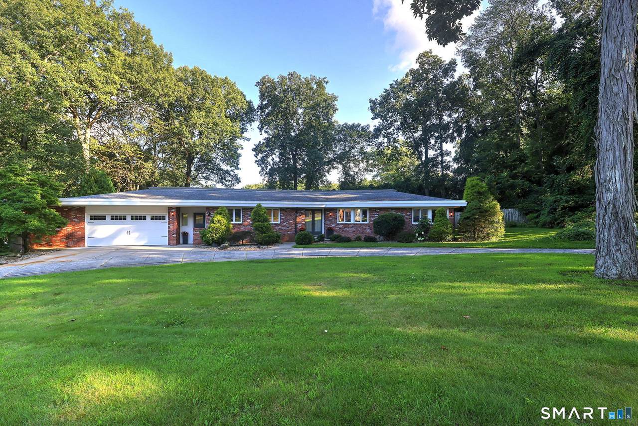 179 Maxine Road - Photo 1