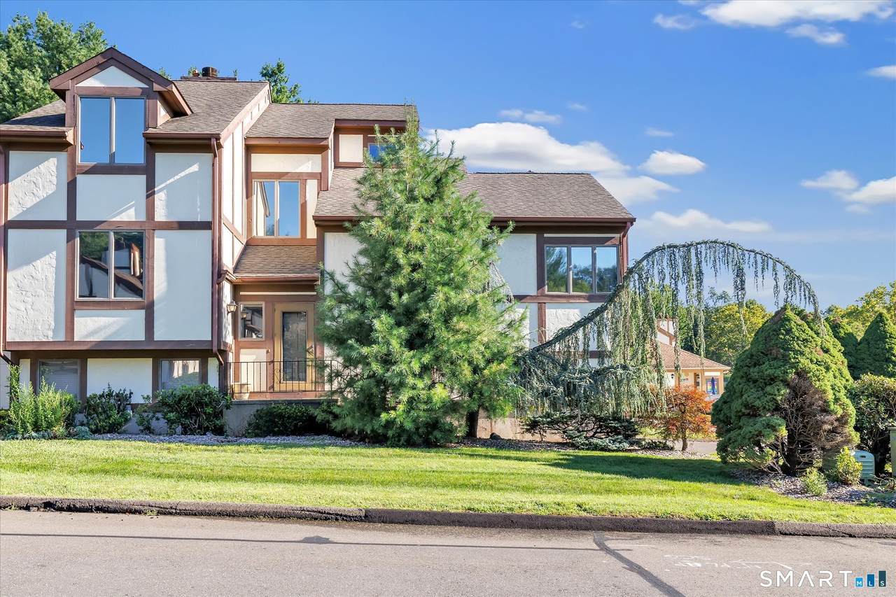 690 Forest Road - Photo 1