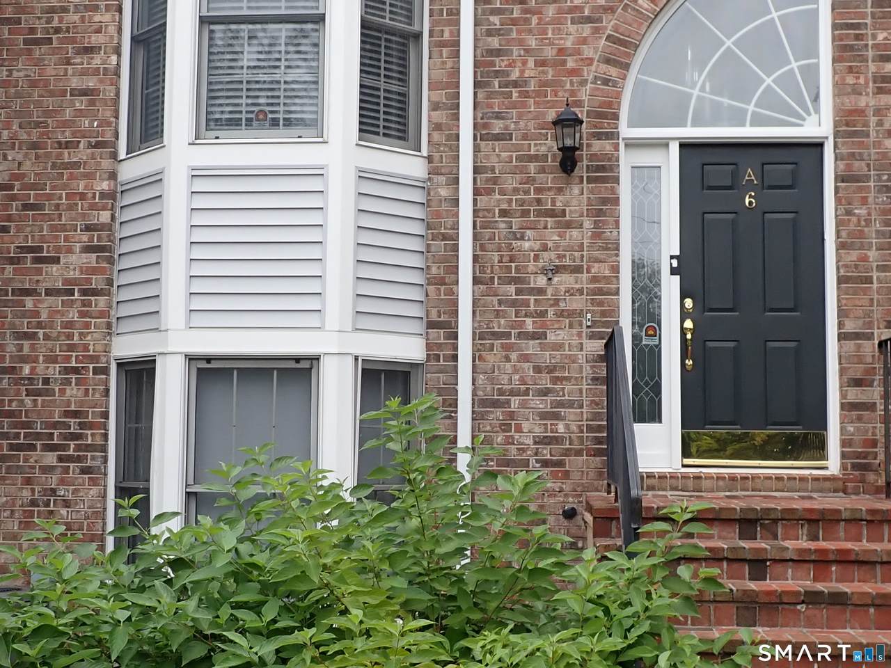 2612 North Avenue - Photo 1