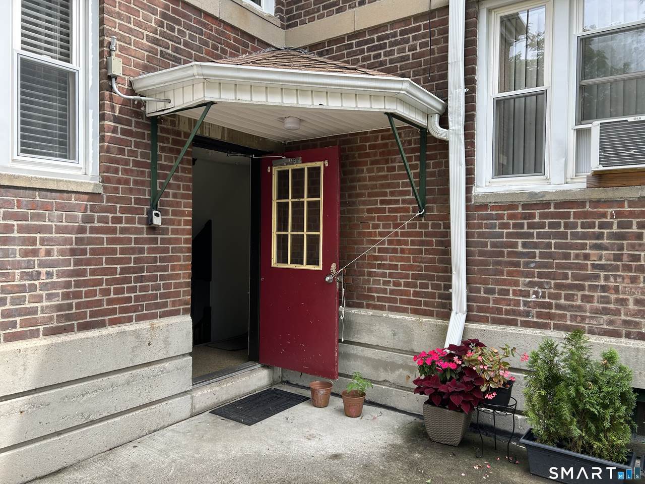 335 Bishop Avenue - Photo 1