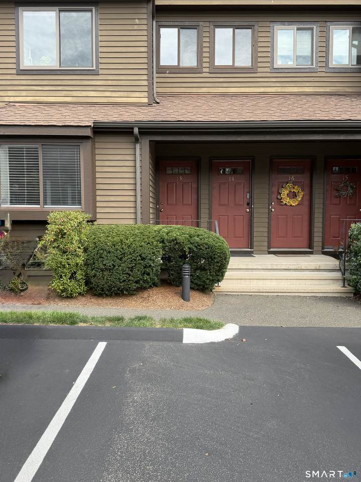 115 Fillow Street - Photo 1