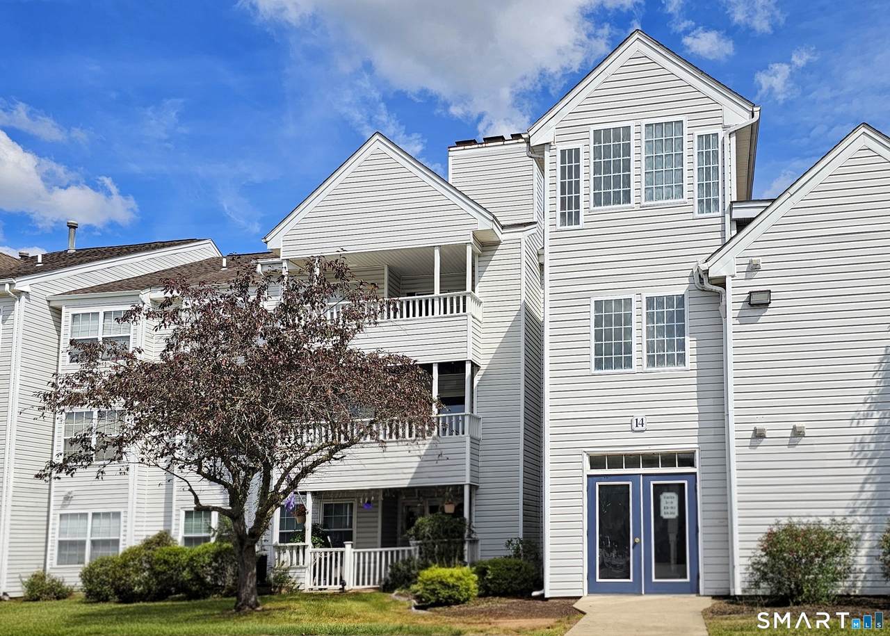 14 Forest Glen Circle - Photo 1