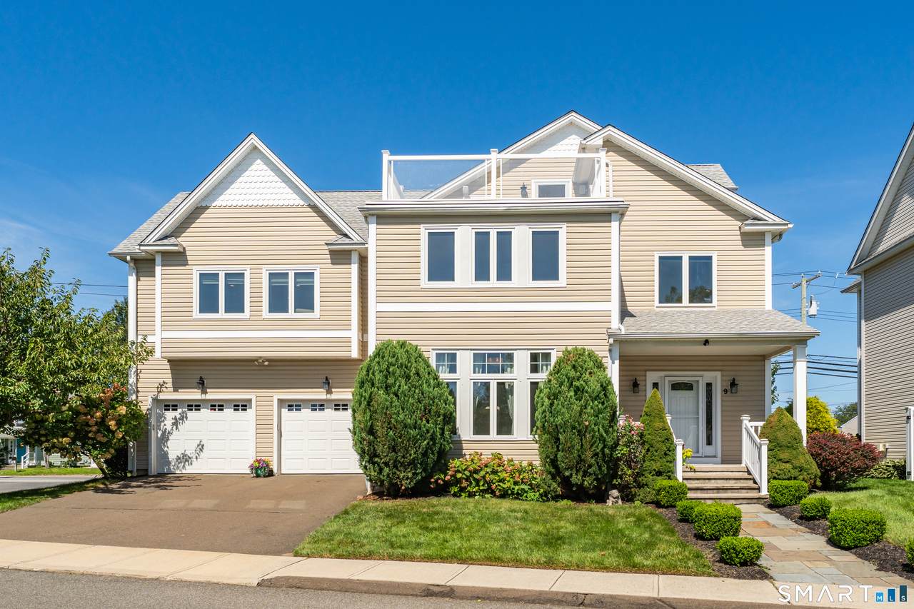 9 Beachside Avenue - Photo 1