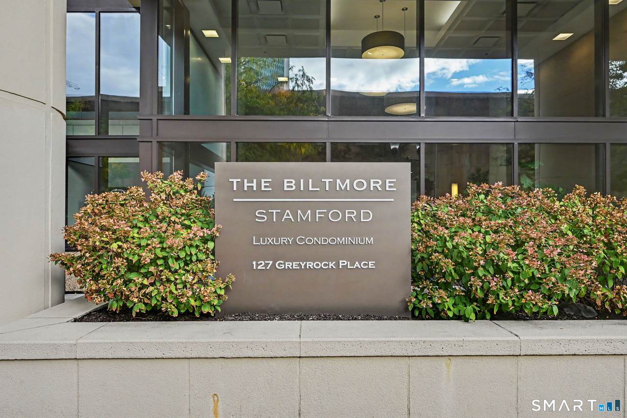 127 Greyrock Place - Photo 1