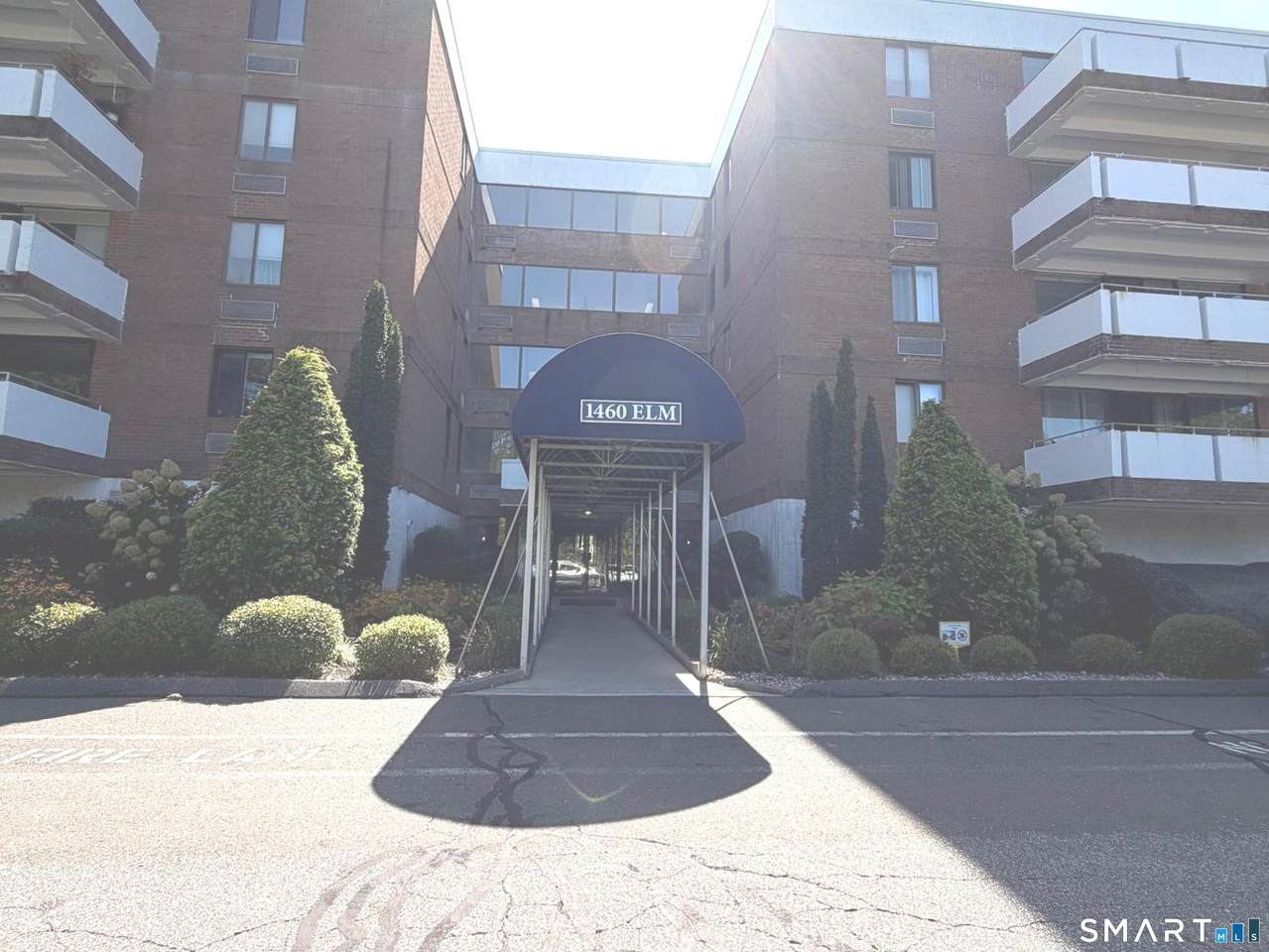 1460 Elm Street - Photo 1