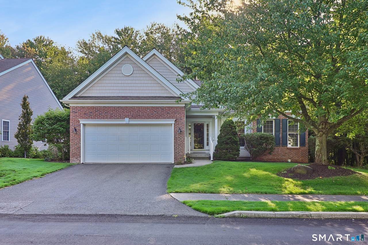 155 Country Club Drive - Photo 1