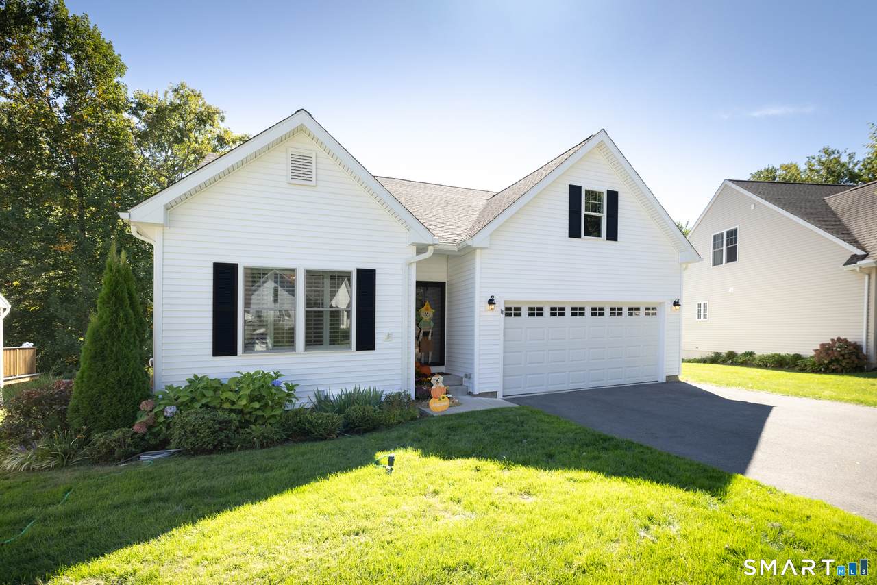 286 Beth Lane - Photo 1