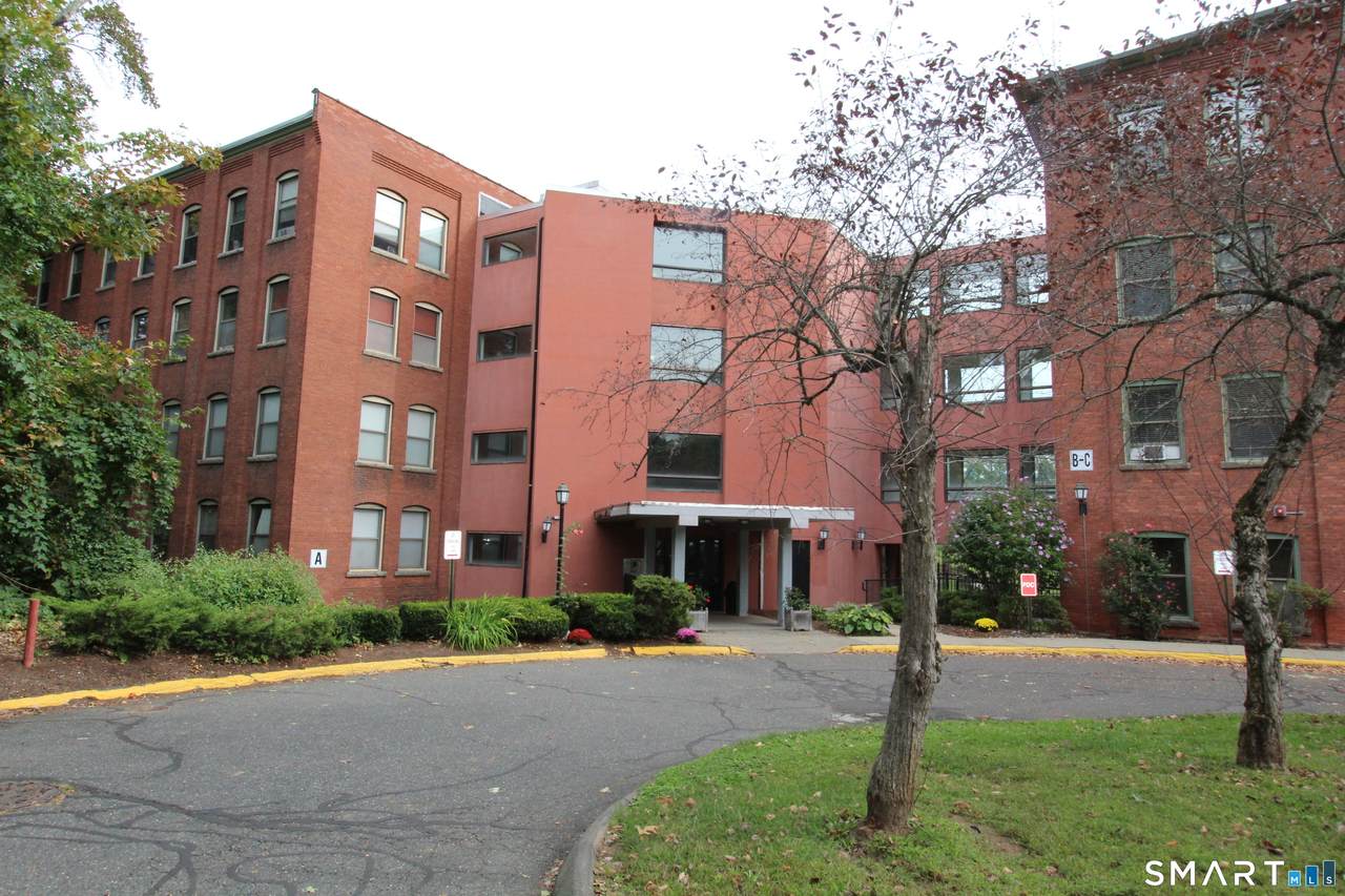 222 Williams Street - Photo 1