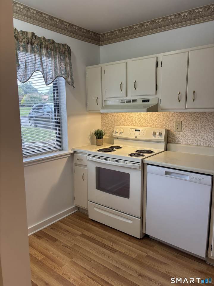 415 Asbury Ridge - Photo 1