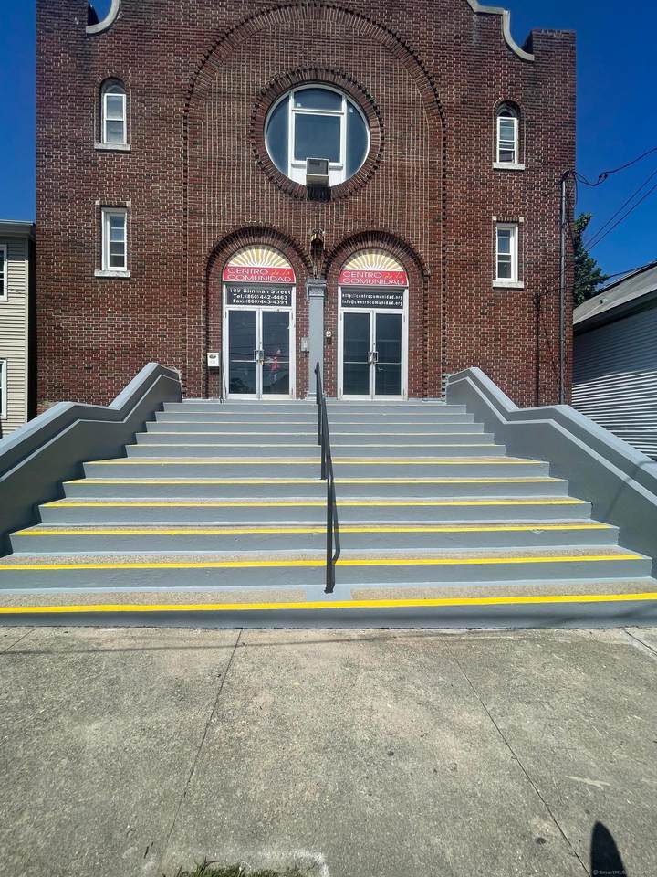 109 Blinman Street - Photo 1