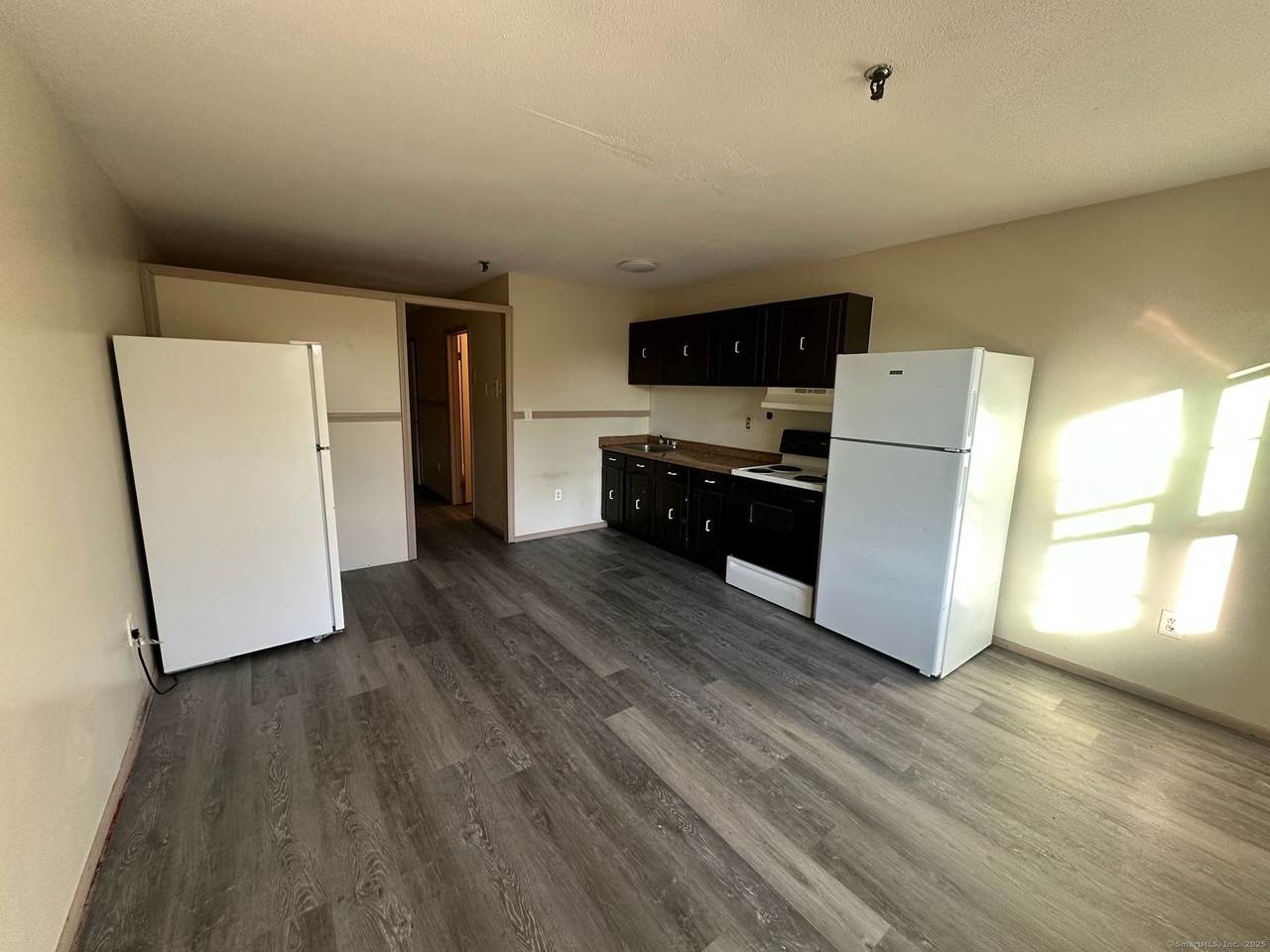 1660 Main Street - Photo 1