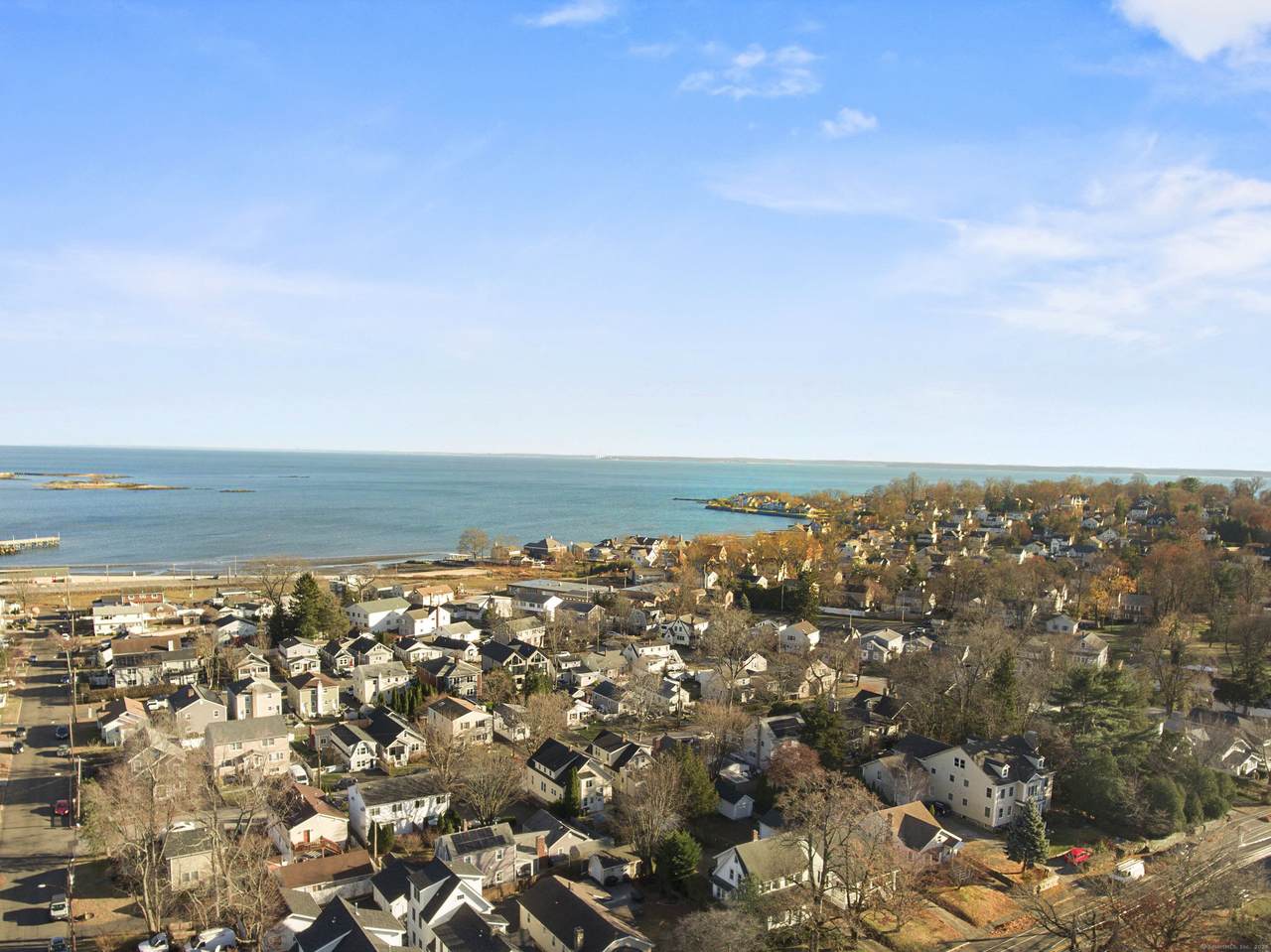 1060 Shippan Avenue - Photo 1