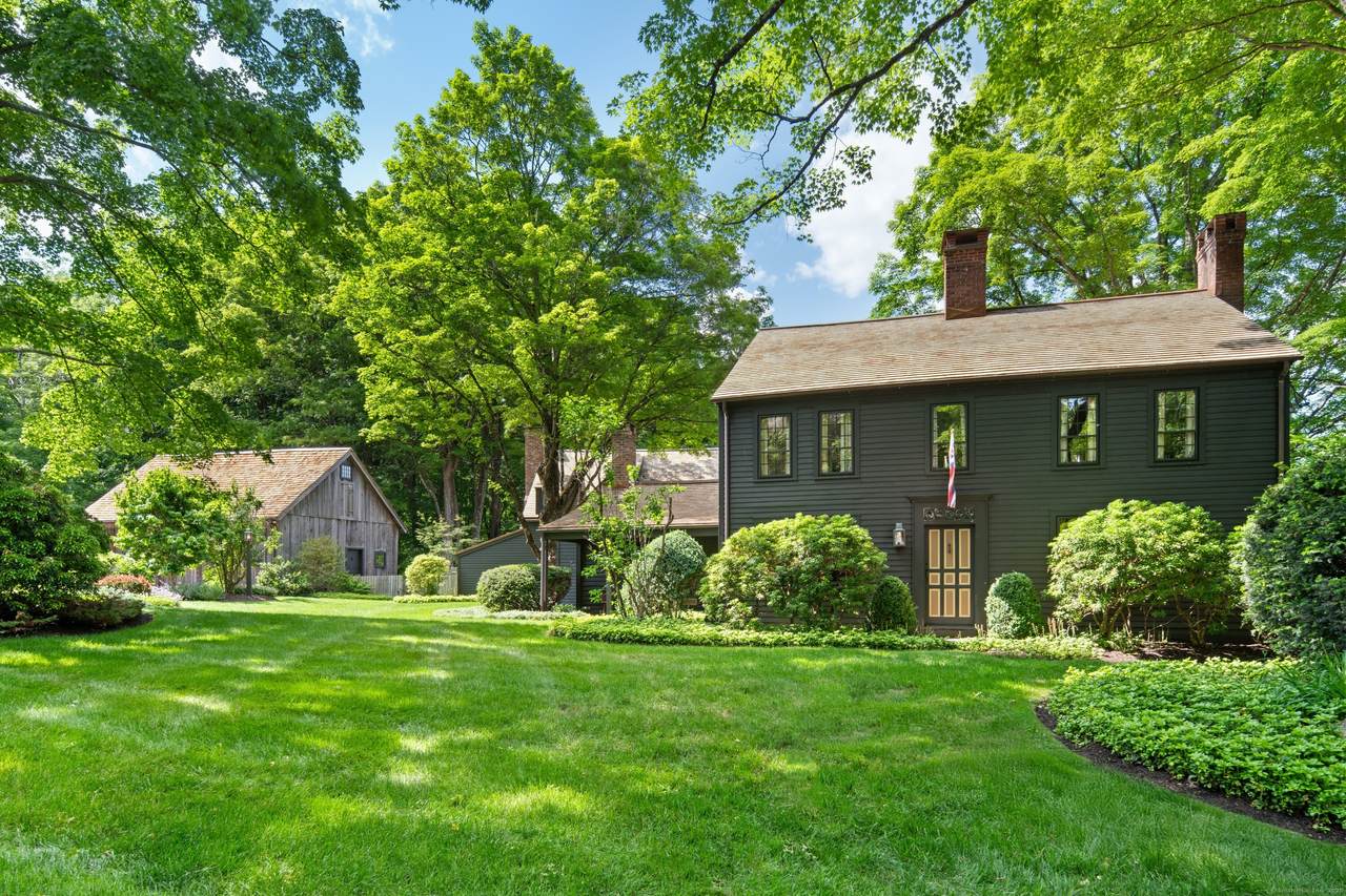 20 Taunton Hill Road - Photo 1