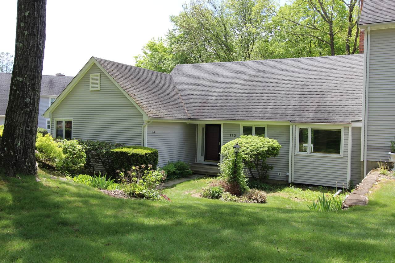112 Paugassett Lane - Photo 1